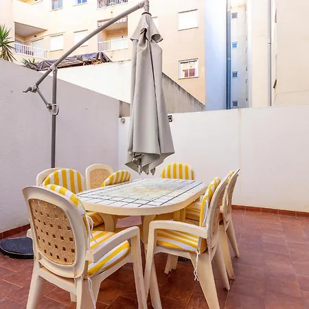 Apartament 2 Bedroom Lovely In